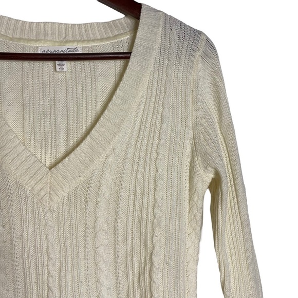 Aeropostale Chunky Cable Knit V Neck Ribbed Cream Long Sleeve Sweater Medium - Picture 7 of 16